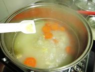 ��������������������9